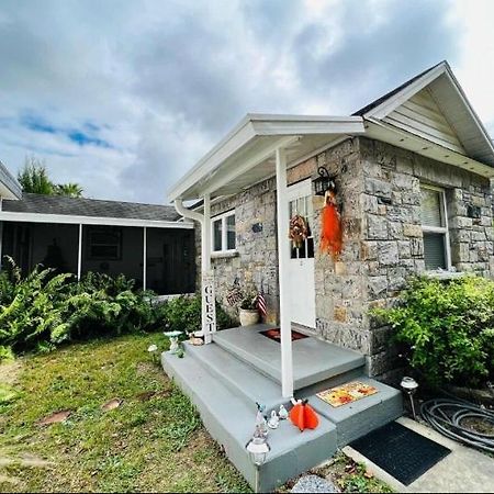Cozy Cottage River House Weeki Wachee Bagian luar foto