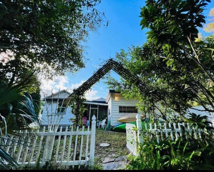 Cozy Cottage River House Weeki Wachee Bagian luar foto